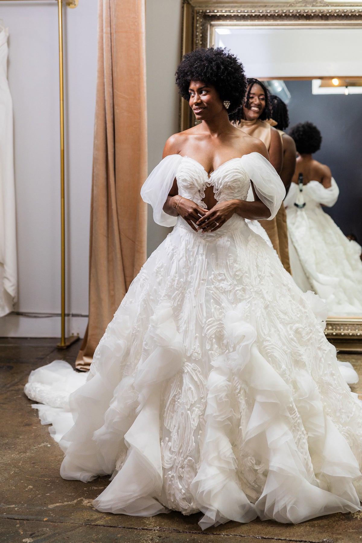 Ellenelle Bridal Swan Gown Textured Ball Gown, Sweetheart Neckline, Whimsical Sleeves In store 